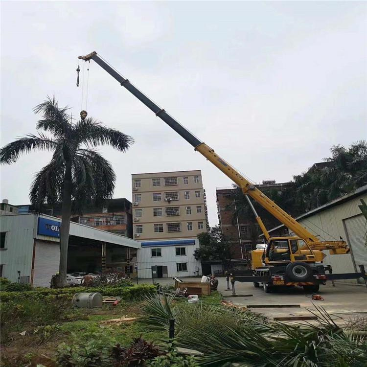 兰山12吨吊车出租一天的收费标准是什么