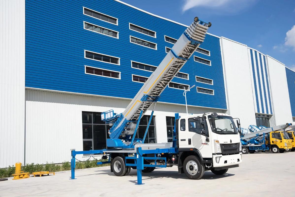 兰山小型云梯车上料车租赁多少钱