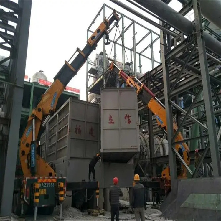 兰山折臂吊车租赁电话