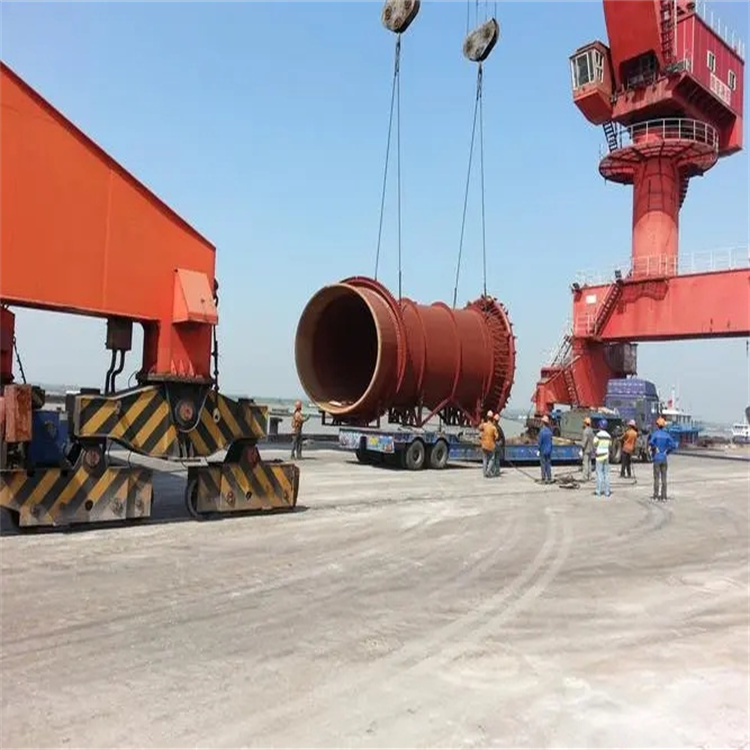 兰山230吨折臂吊车出租电话