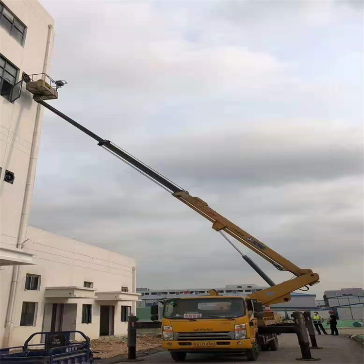 兰山附近高空车出租|市政施工/设备安装专用|随叫随到|亿立达设备租赁