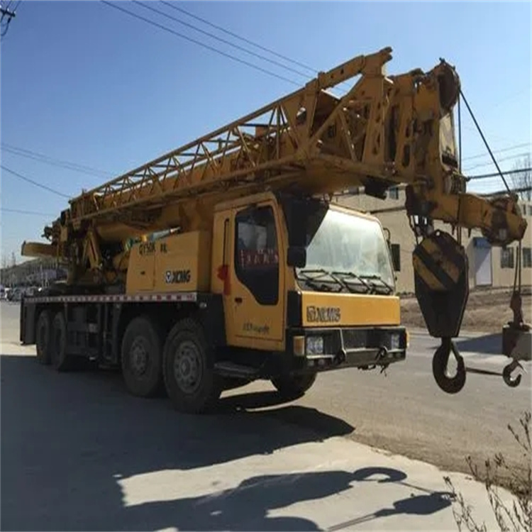 兰山哪里有专业吊车出租